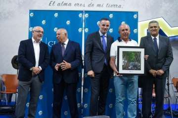 La fiesta aniversario de Global se celebró este miércoles en el Cabildo grancanario (Foto TA)